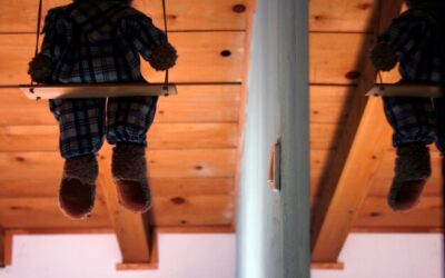 Jak przekształcić poddasze nieużytkowe w przytulną przestrzeń mieszkalną?