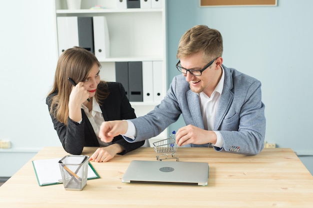 Jak skutecznie przekonać klienta do zaciągnięcia kredytu?