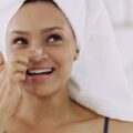 Domowe sposoby na zmniejszenie porów na twarzy